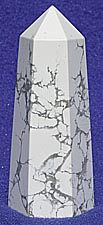 Howlite Point