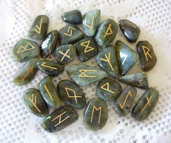 Labradorite Futhark Runes Set