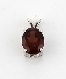 GARNET PENDANT 