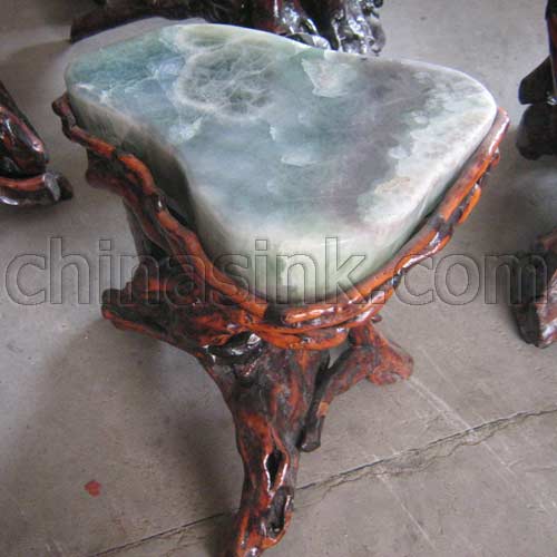 Queen Onyx Table