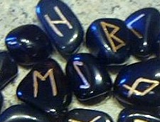 Apache Tears Runes Sets 