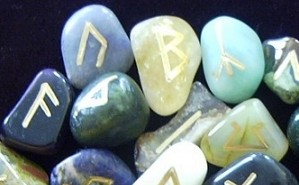 Mixed Gemstones Runes Sets
