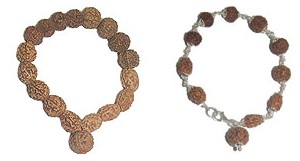 Saraswati Small Beads Bracelet with silver spacers