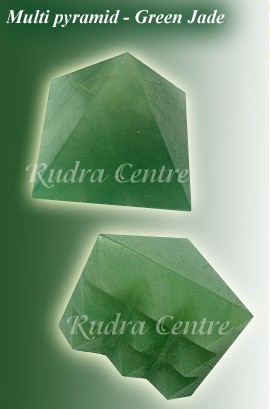 Multi Pyramid 9 Grid In Green Jade