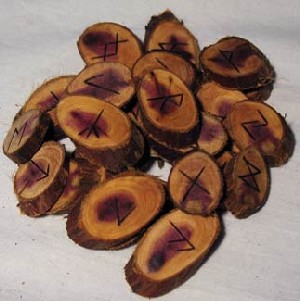 Natural Cedar Rune Set 