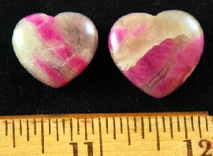 Ruby w/Feldspar Puffy Hearts