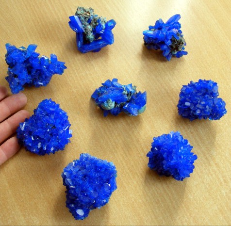 Chalcanthite Clusters
