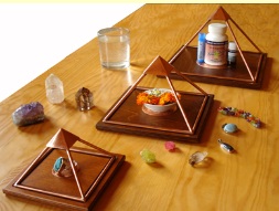 Copper Sri Yantra Charging Pyramid 