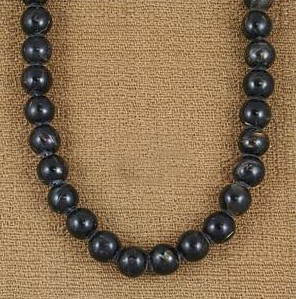 Nuummite Beads