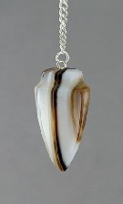 Onyx Teardrop Pendulum 