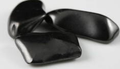 Shungite tumbled 